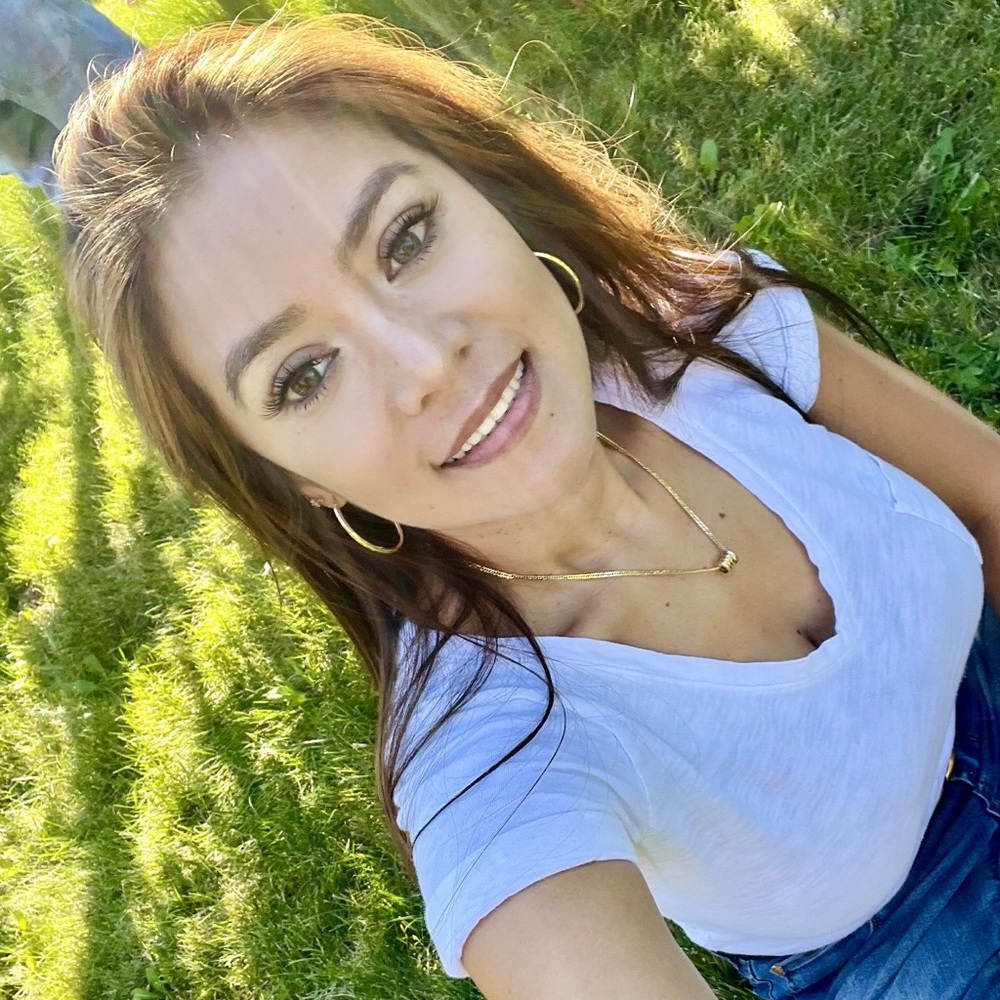 Meet your Posher, Carmina